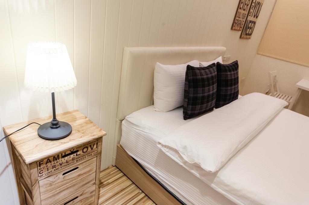 Ace Homestay Luodong Exteriör bild