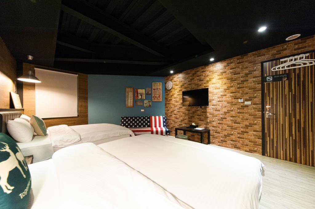 Ace Homestay Luodong Exteriör bild