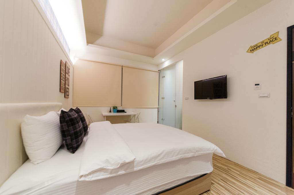 Ace Homestay Luodong Exteriör bild
